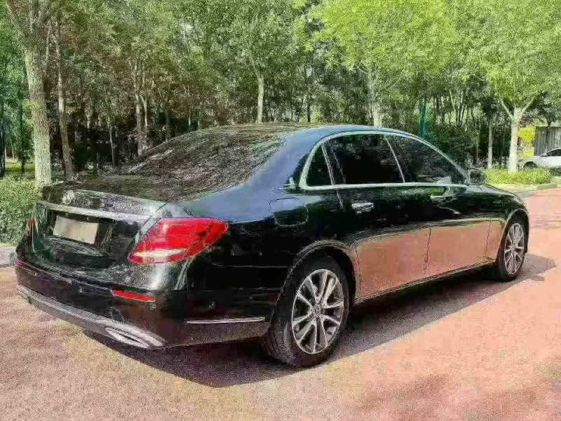 青岛19年奔驰E7