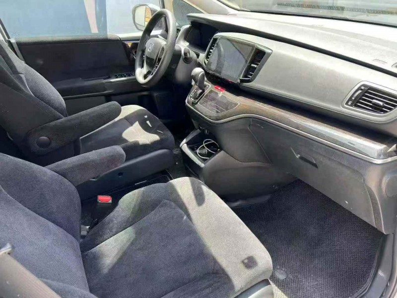 济宁21年本田奥德赛4