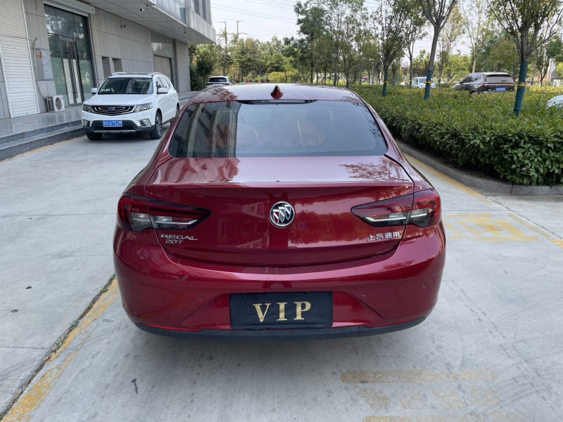 济宁20年别克君威9