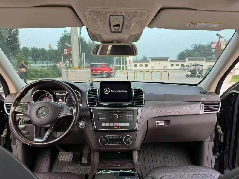 徐州17年奔驰GLE4