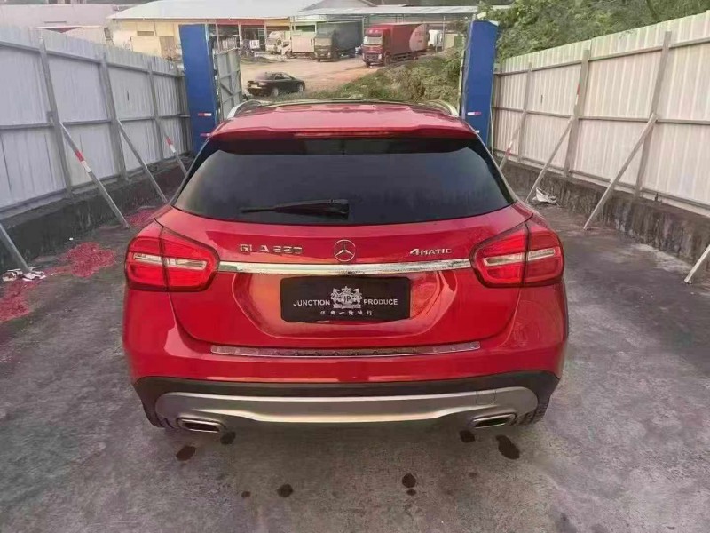 南宁16年奔驰GLA9