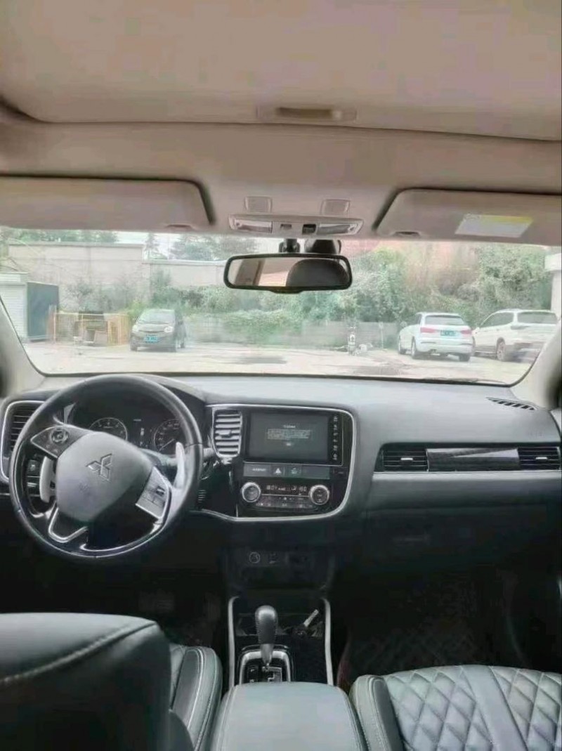 濟南21年三菱歐藍德4