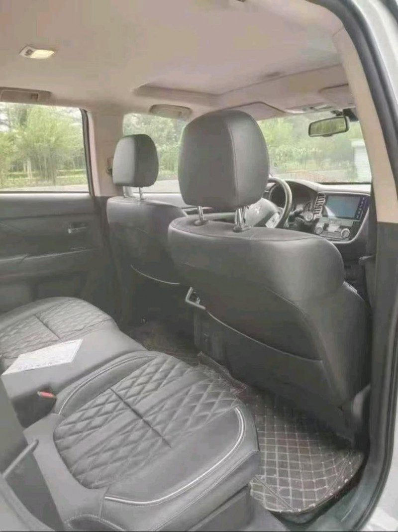 濟南21年三菱歐藍德6