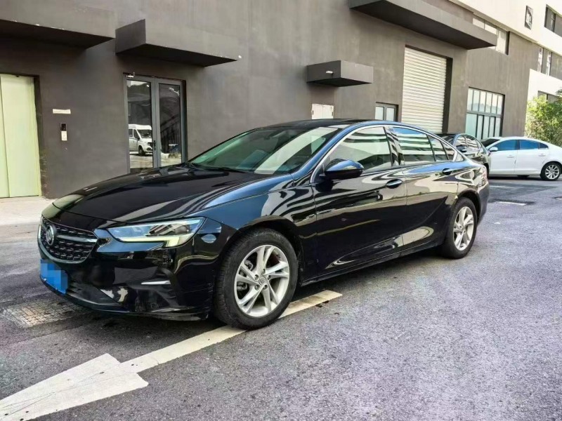 徐州21年别克君威3