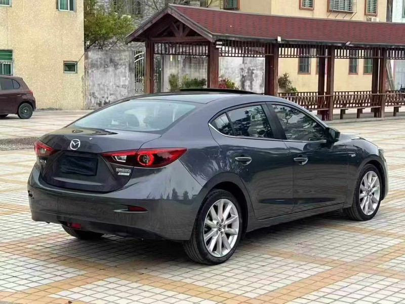 湛江18年馬自達昂克賽拉8