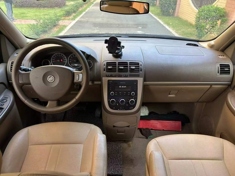 东莞16年别克GL85