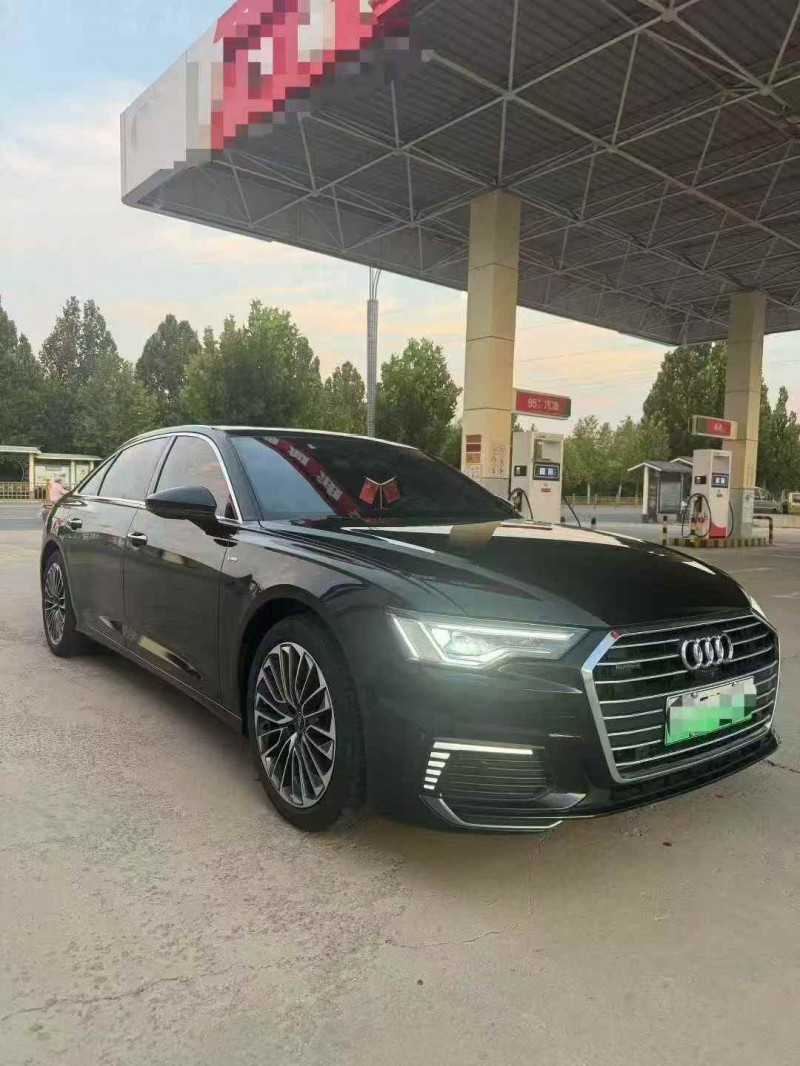 青岛22年奥迪A6L2