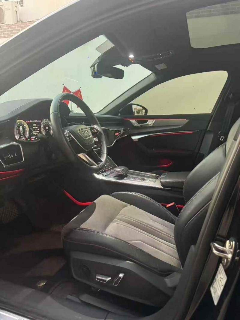 青岛22年奥迪A6L5