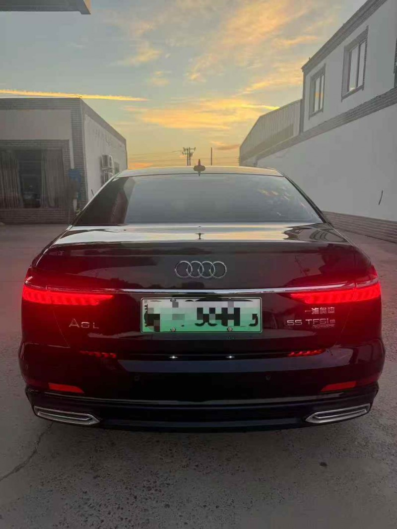 青岛22年奥迪A6L9