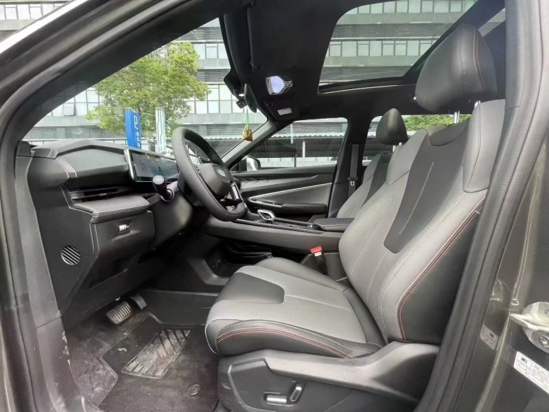 廣州23年吉利博越6