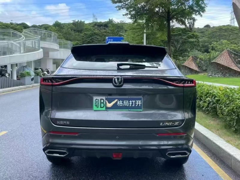 深圳25年长安汽车UNI9
