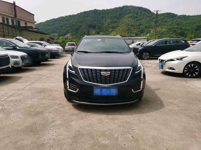 紹興22年凱迪拉克XT51