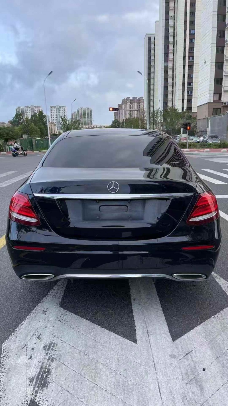 淄博18年奔驰E9