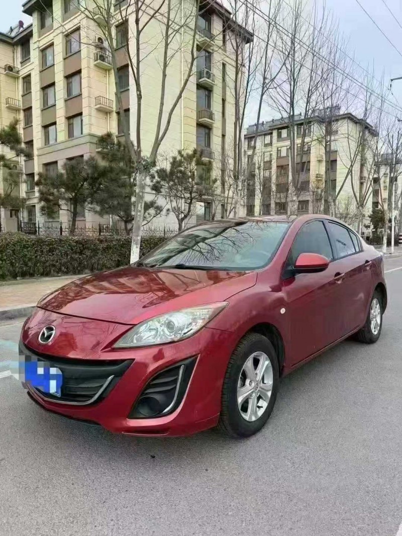 青島16年馬自達3星騁2