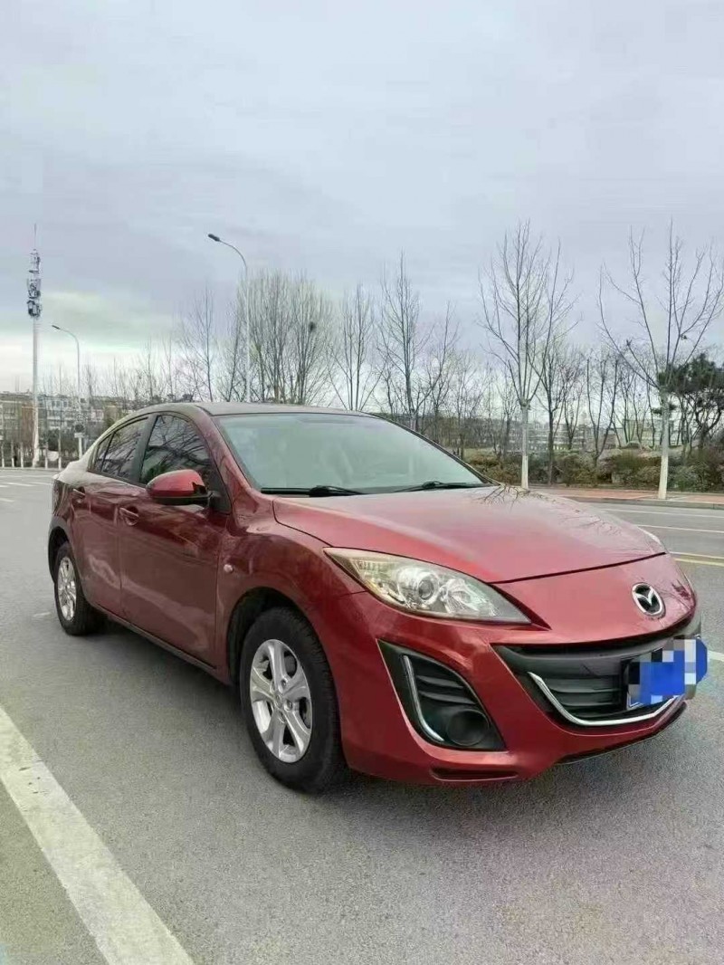 青島16年馬自達3星騁3