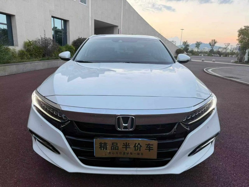 昆明20年本田雅阁1