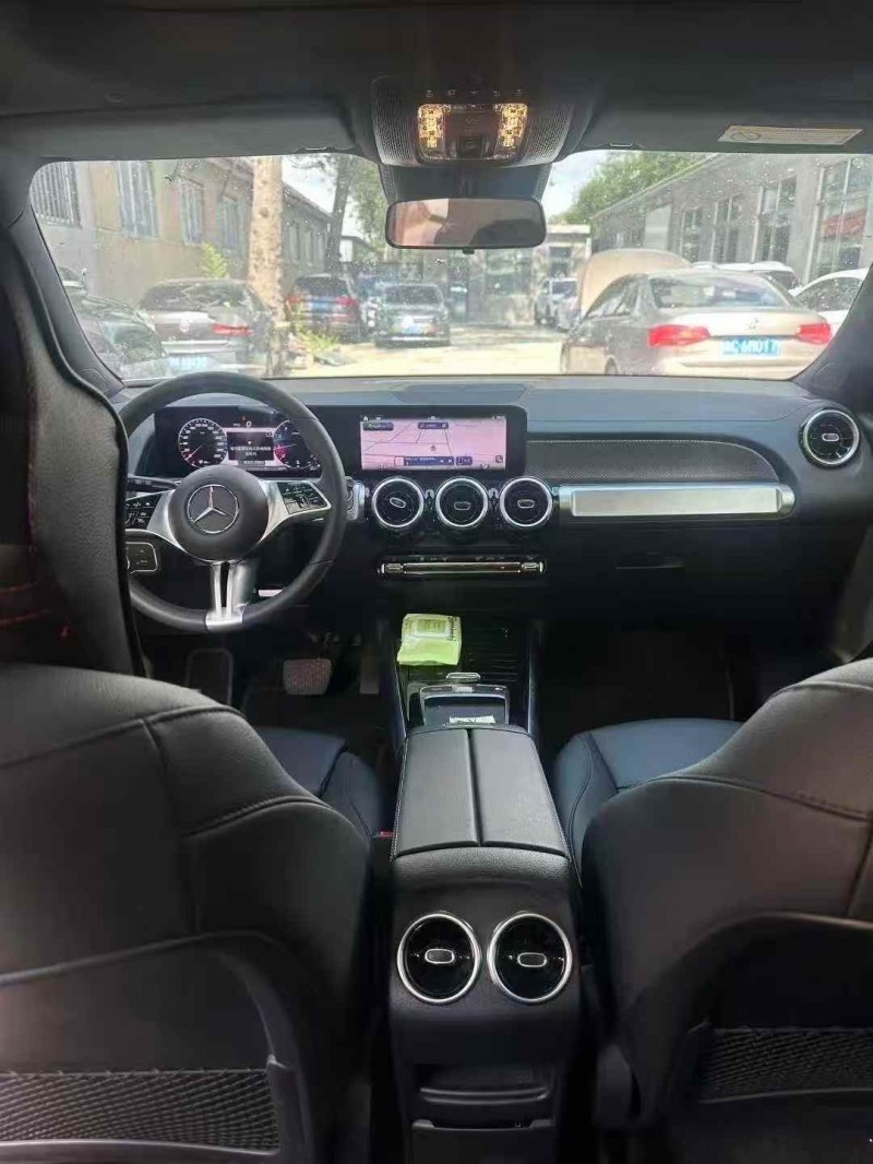 淄博23年奔驰GLB4