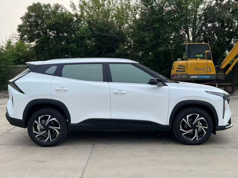 徐州24年吉利博越4