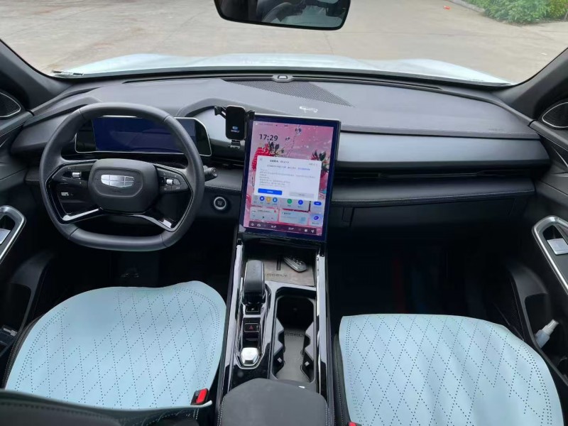 徐州24年吉利博越8