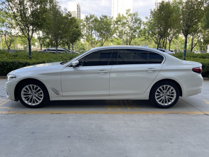 濟寧19年寶馬5系8