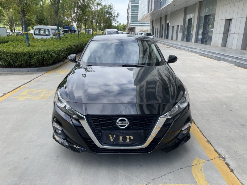 濟寧21年日產天籟1