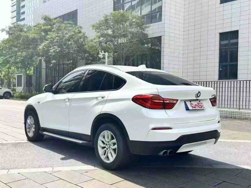 佛山18年寶馬X45