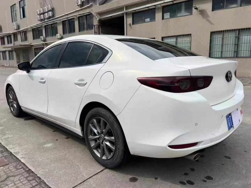 湛江20年馬自達昂克賽拉8