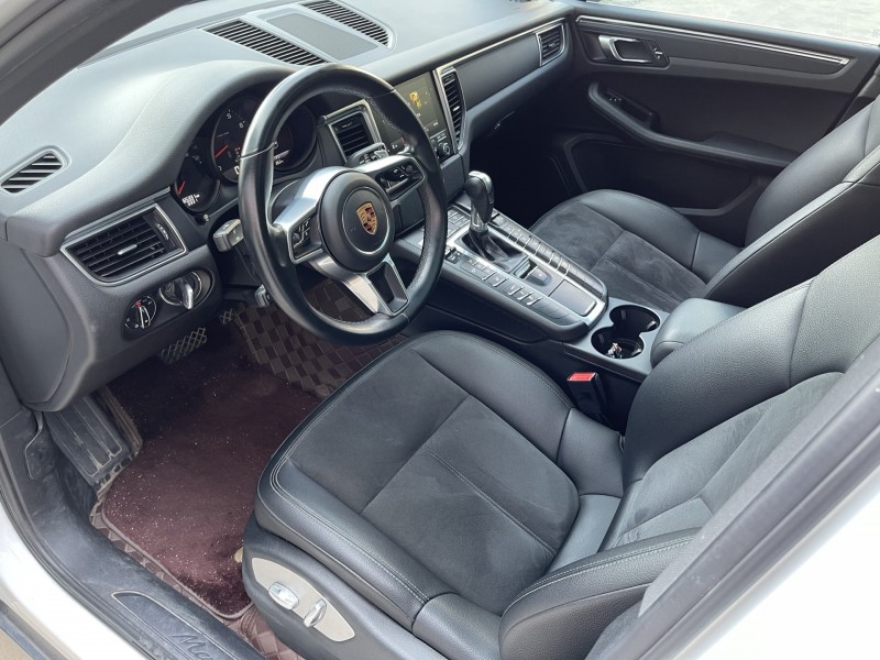 濟寧18年保時捷Macan5
