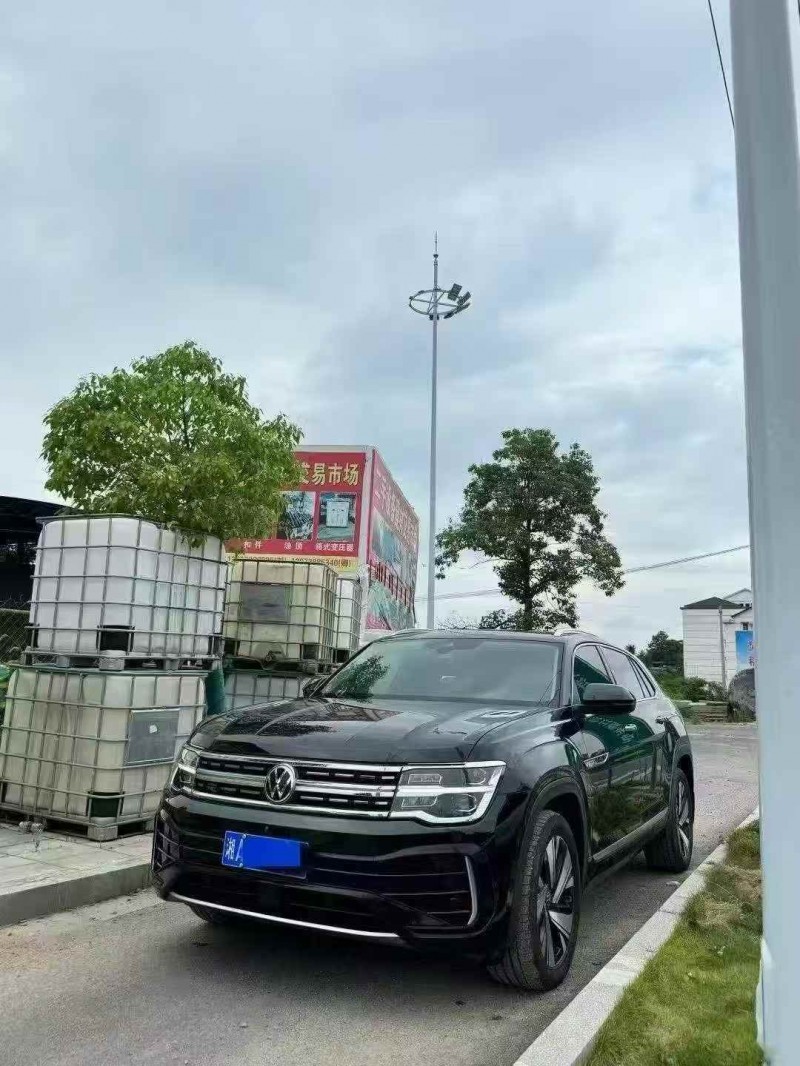 张家界22年大众途昂3