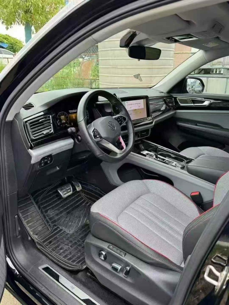 张家界22年大众途昂5