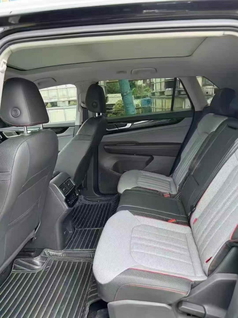 张家界22年大众途昂6