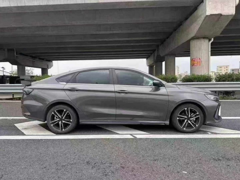 深圳24年吉利繽瑞8