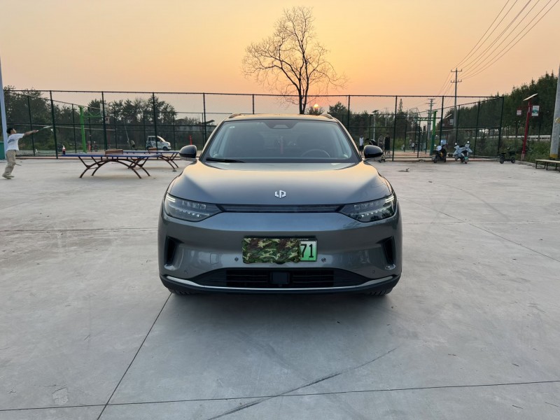 徐州23年零跑汽車C111