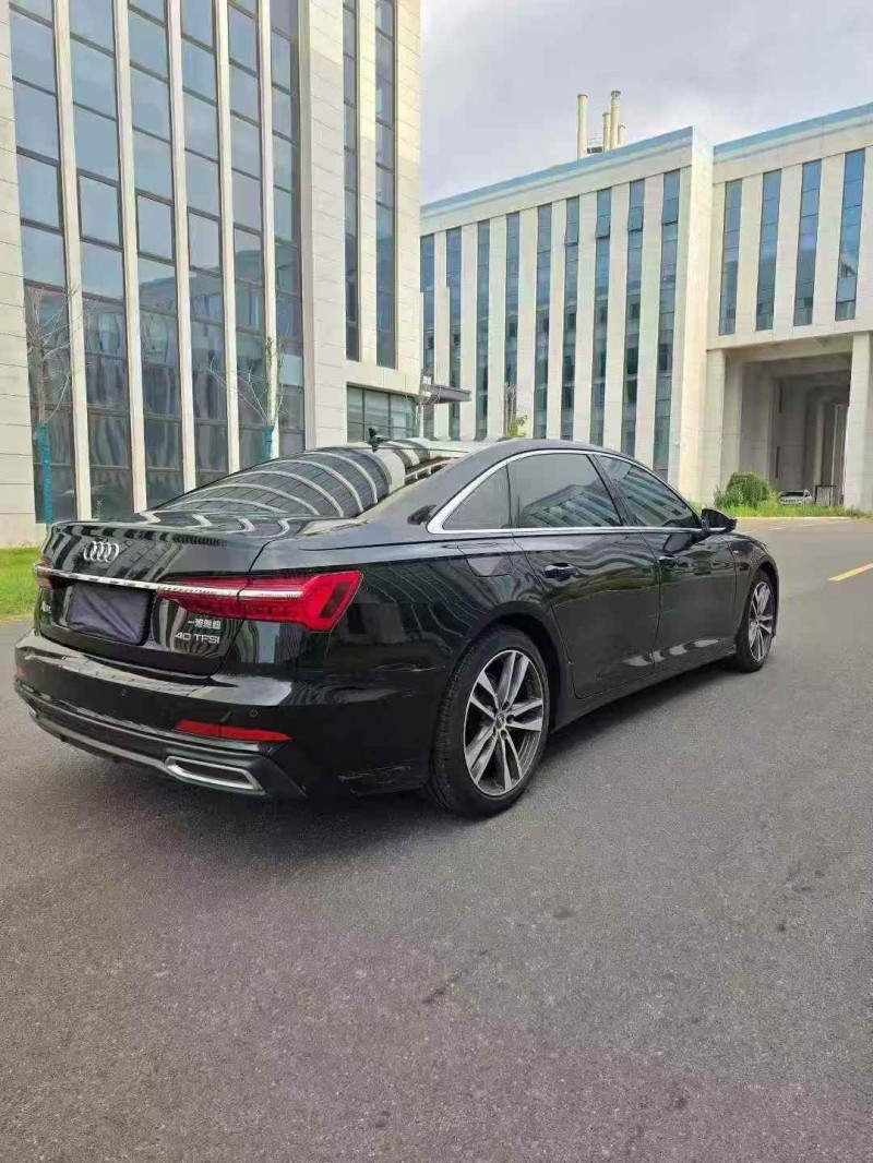济宁19年奥迪A6L7