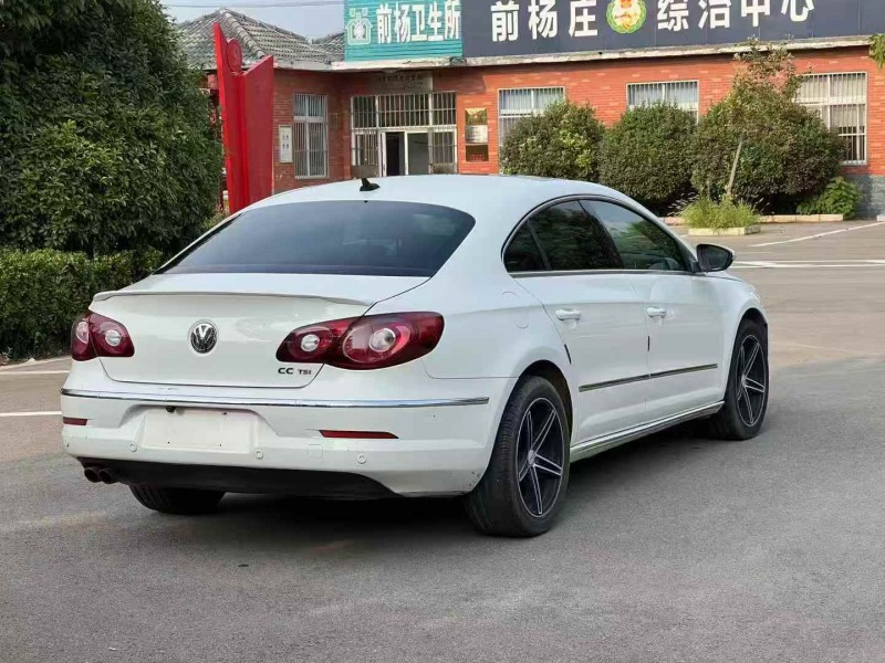 青岛12年大众CC7