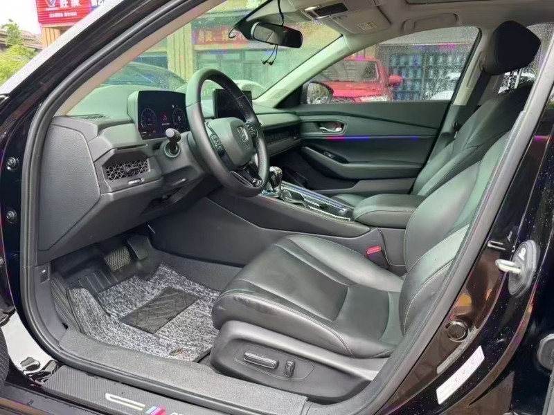 海口24年本田雅阁4