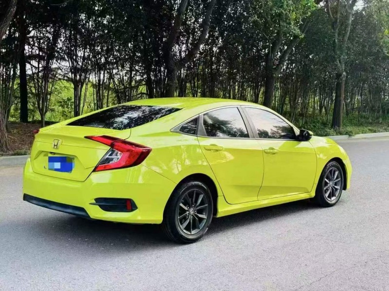 淄博19年本田思域8