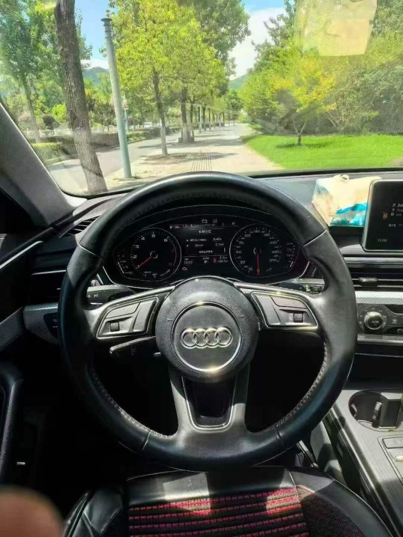 徐州18年奥迪A4L4