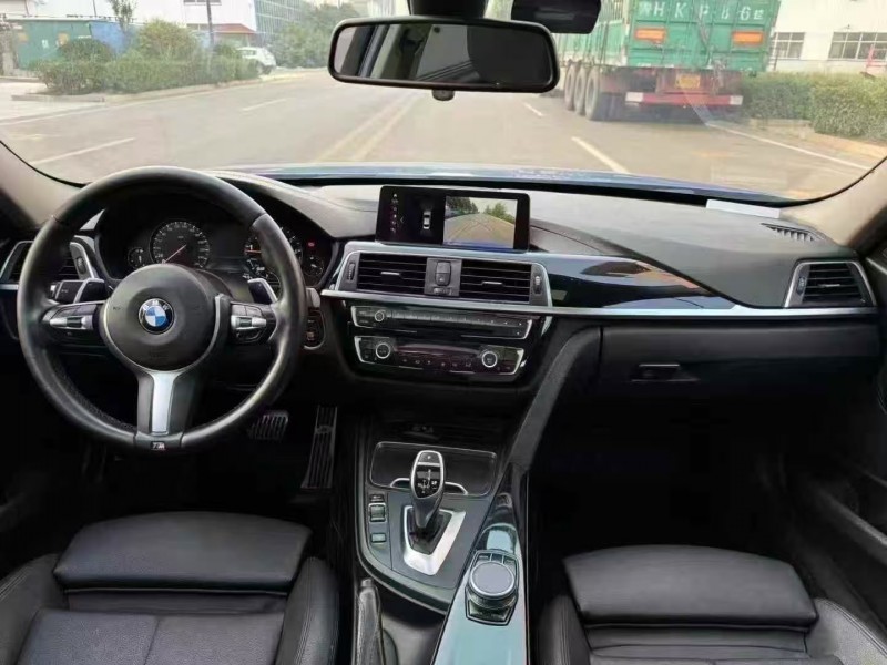 濟南18年寶馬3系8