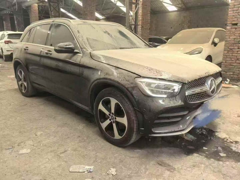 枣庄22年奔驰GLC2