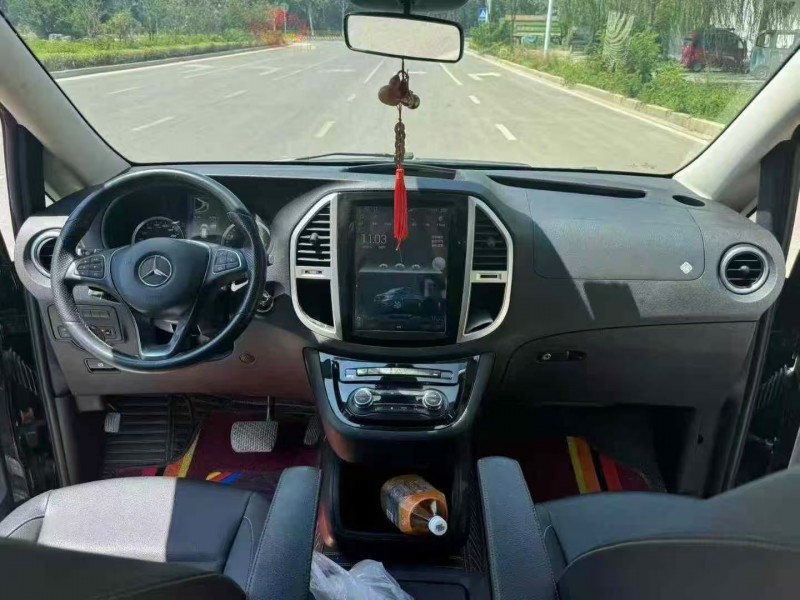 枣庄20年奔驰威霆4