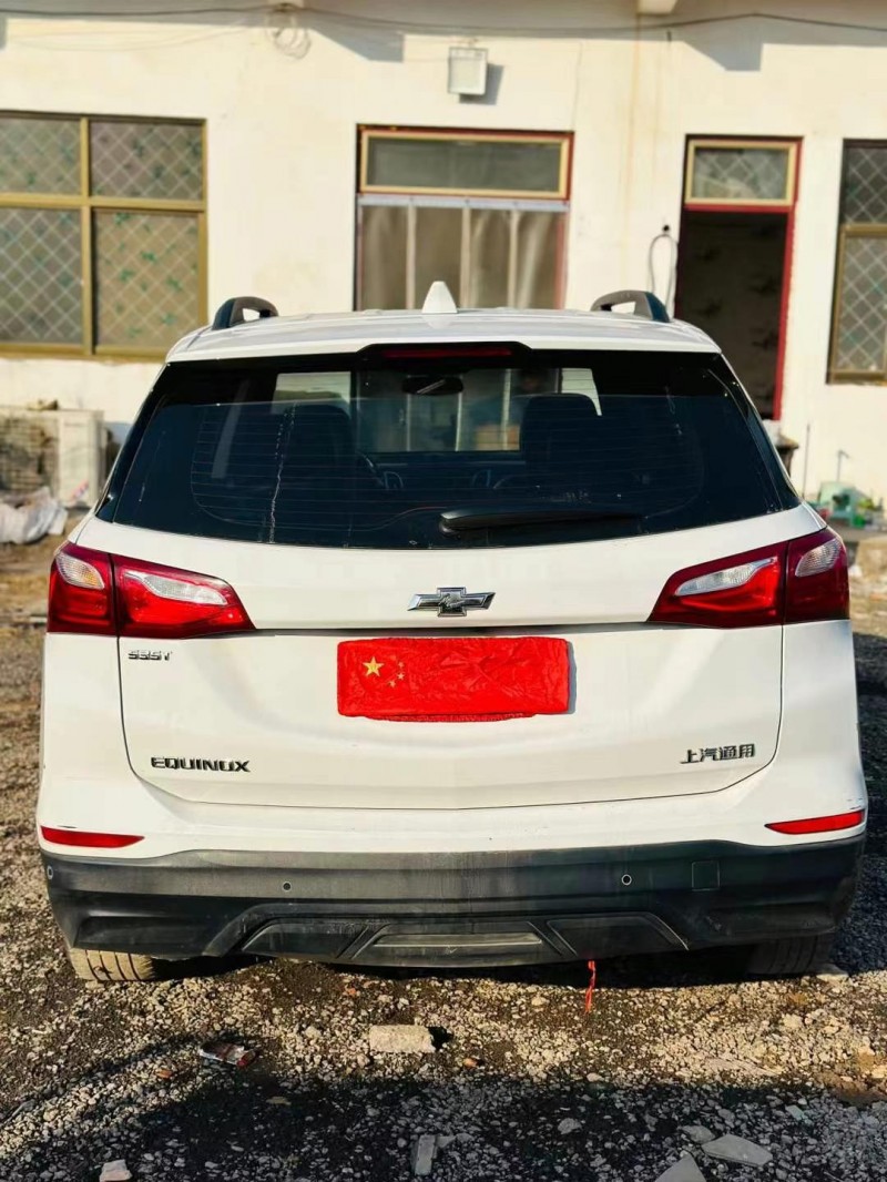 鹤壁20年雪佛兰探界者2