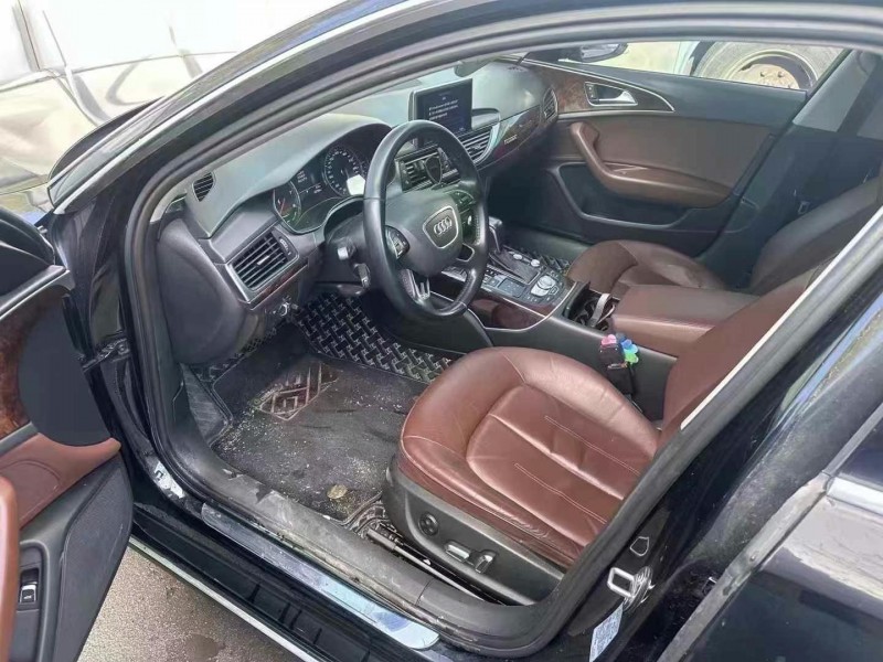 青岛17年奥迪A6L8