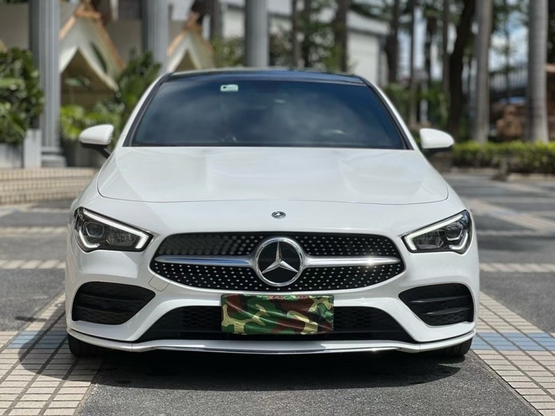 广州21年奔驰CLA1