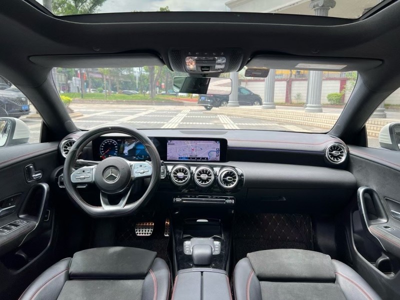 广州21年奔驰CLA2