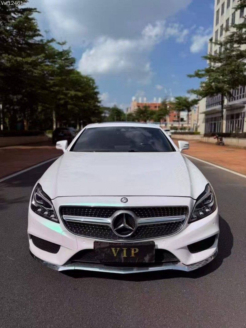 广州17年奔驰CLS1