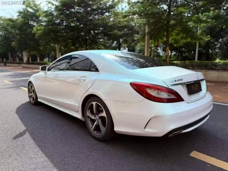 广州17年奔驰CLS10