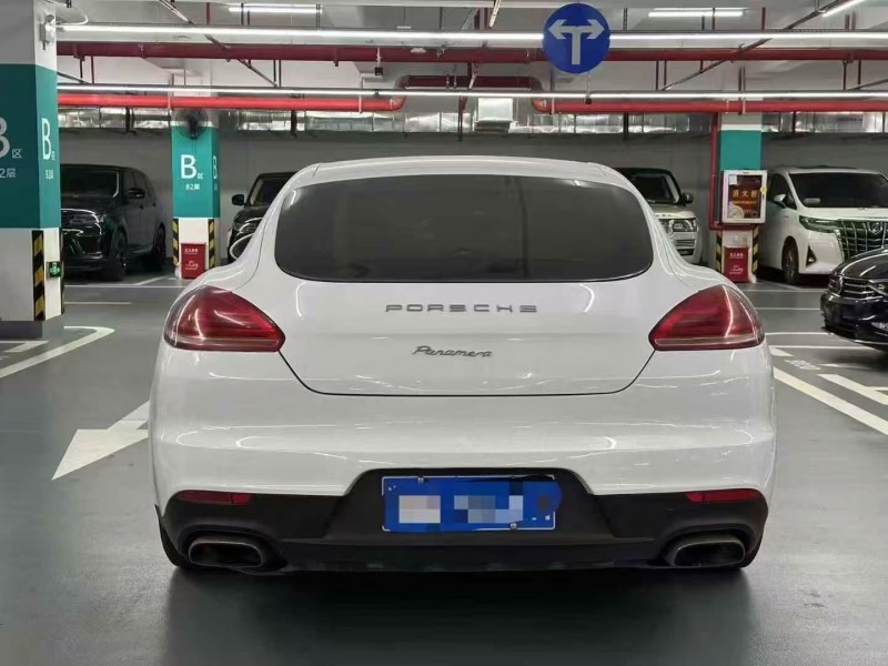 廣州16年保時捷帕拉梅拉3