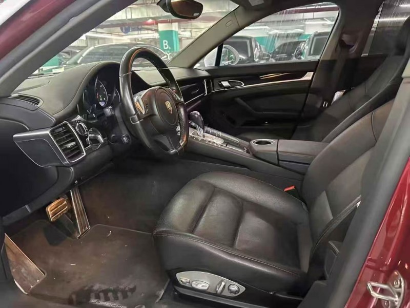 廣州16年保時捷帕拉梅拉6