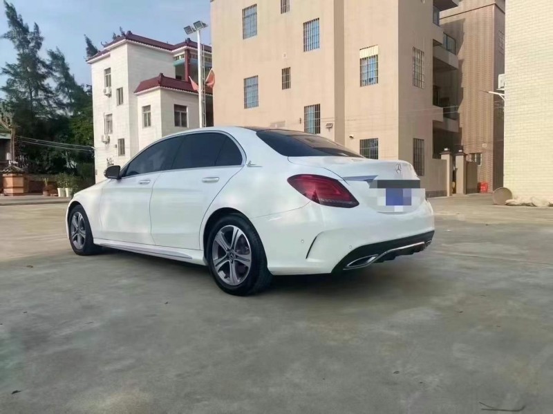 广州21年奔驰C9